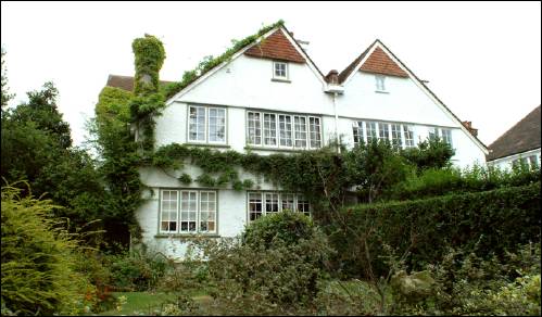 82 Temple Fortune Lane